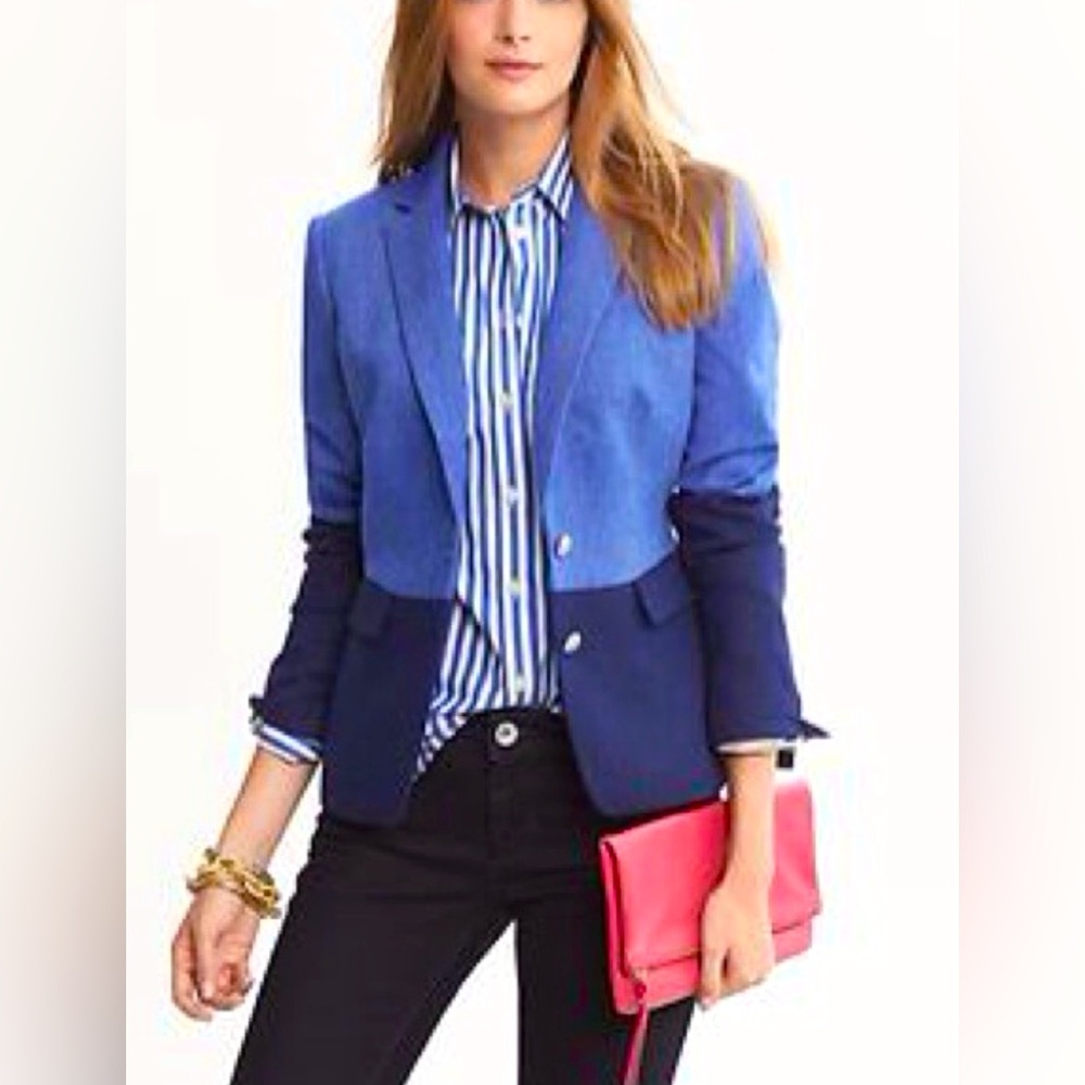Banana Republic color block blazer in navy and blue with pink accents.  Size 0